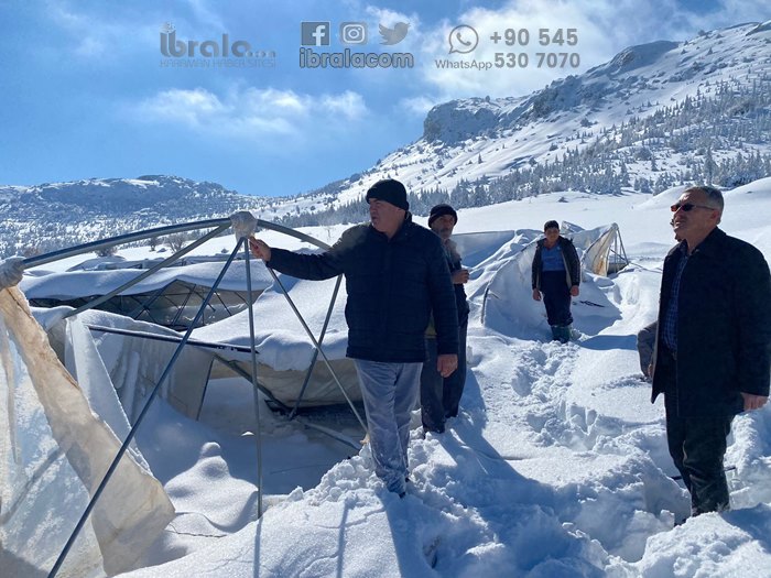 Karaman'da kar yıktı geçti!
