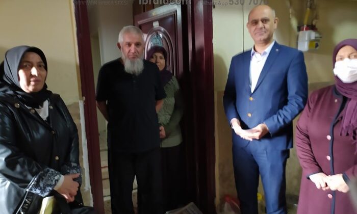 AK Parti Karaman'da kapı kapı ziyaret ediyor