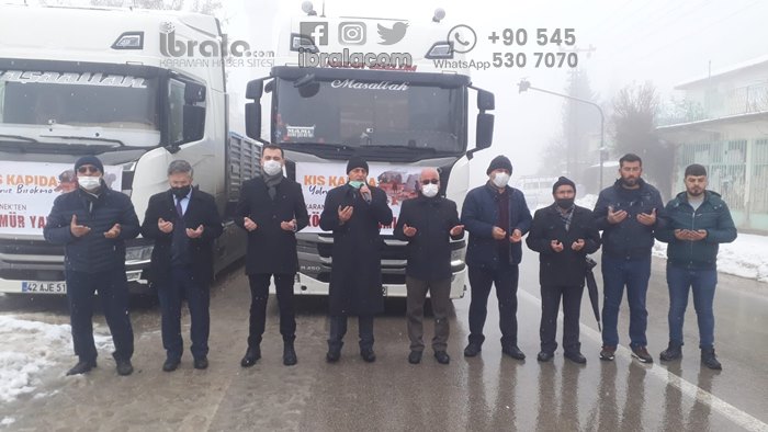 Karaman'da Suriye'ye 2 tır kömür yardımı