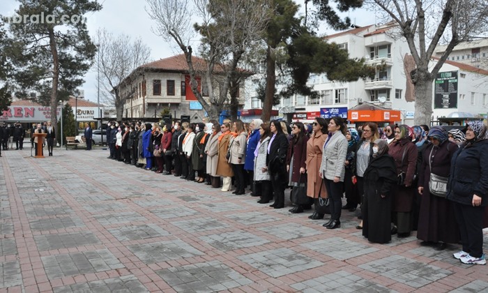Karaman’da 8 Mart Dünya Kadınlar Günü düzenlenen çeşitli etkinliklerle kutlandı.