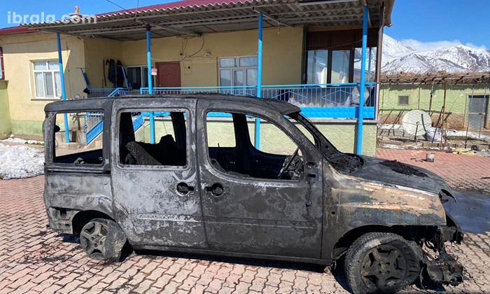 Karaman'da araçlar alev alev yandı!