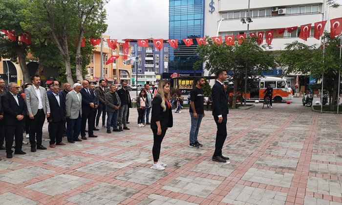 CHP Karaman'da bayramı kutladı