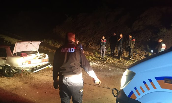 Karaman'da araç baraja uçtu