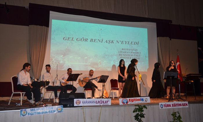 Karaman'da gençlerden şiir ve müzik dinletisi
