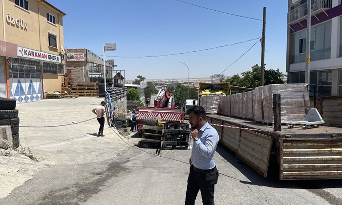 Karaman'da forklif operatörü yaralandı