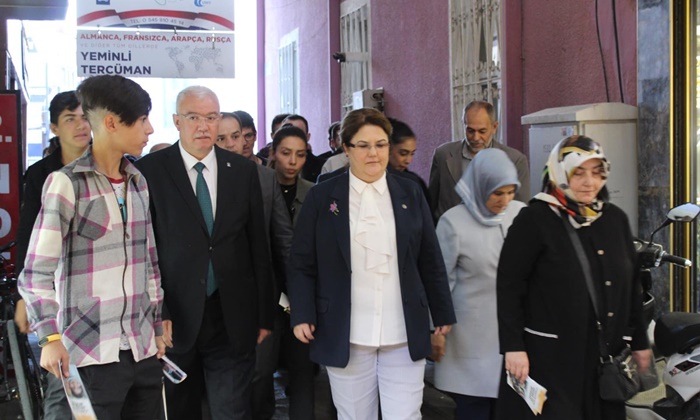 Abidin Çağlayan'ın Organize Ettiği Büyük Miting Teşkilatı Birleştirdi