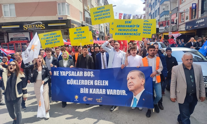 AK Parti'den Miting Gibi Yürüyüş